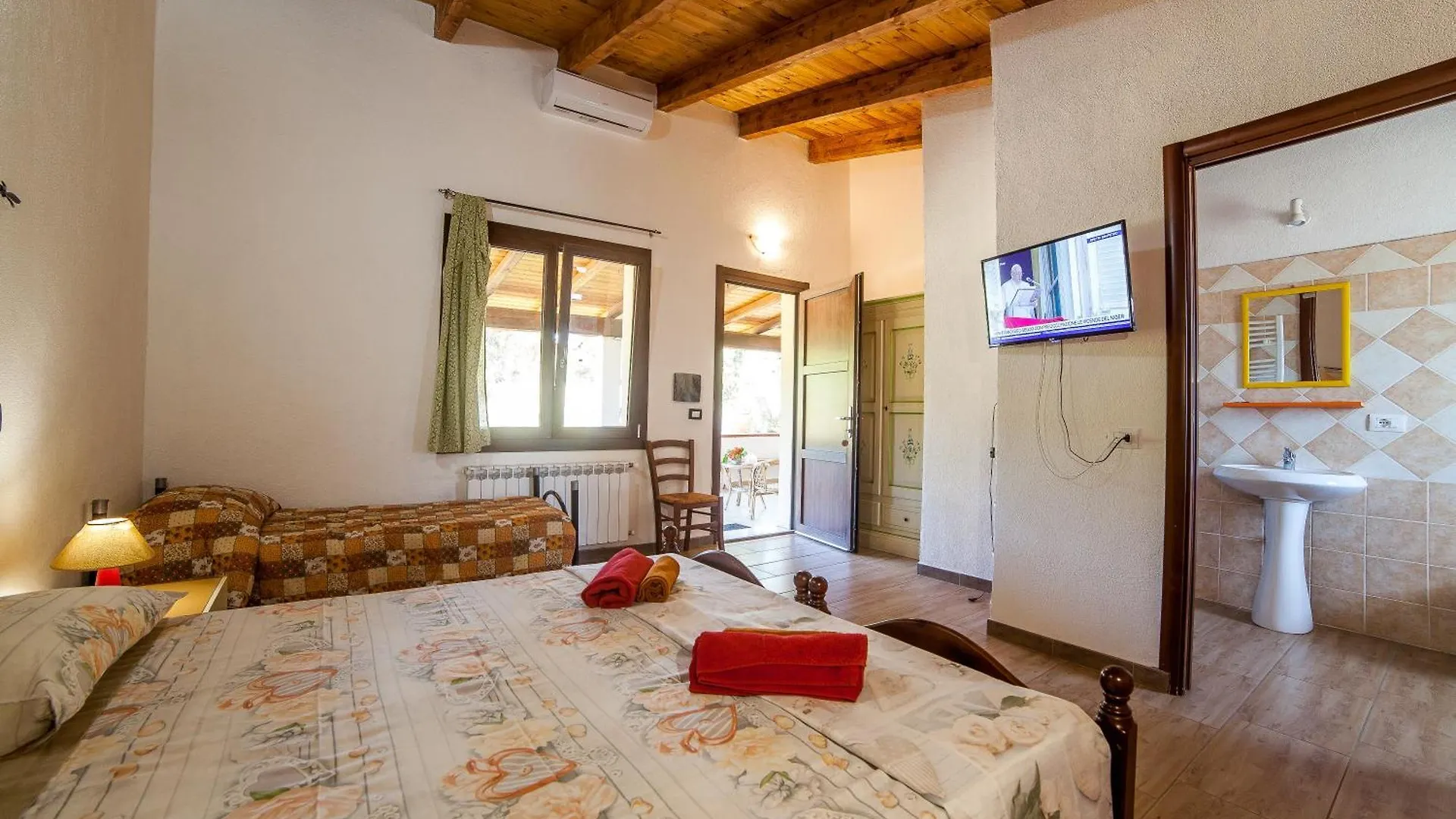 Sa Tanchitta Villa Ula Tirso Vakantieboerderij